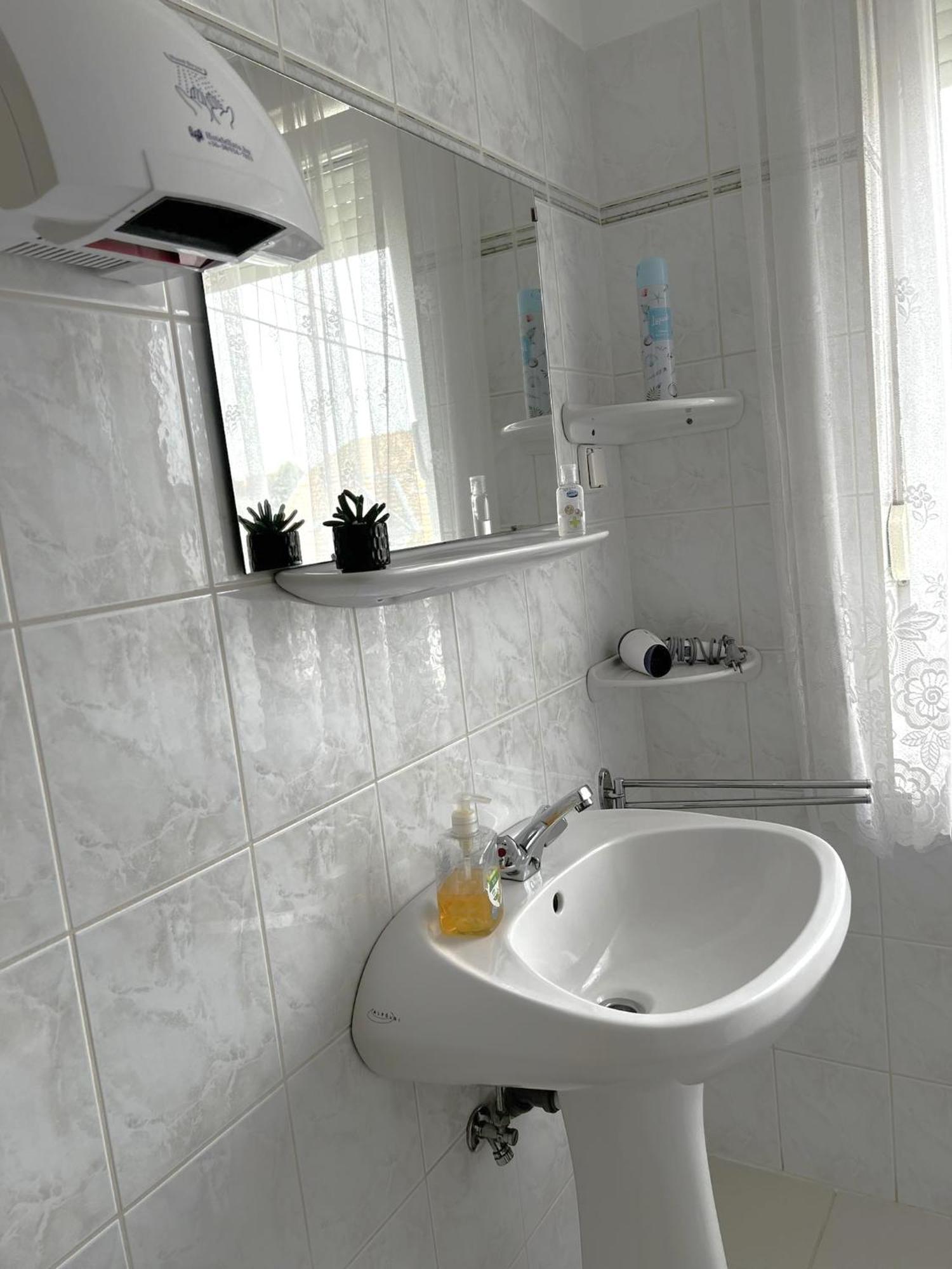 Apartment Revesz Harkány Zewnętrze zdjęcie