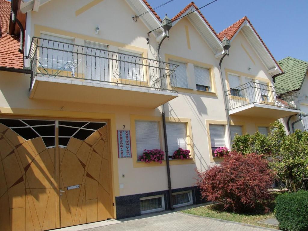 Apartment Revesz Harkány Zewnętrze zdjęcie